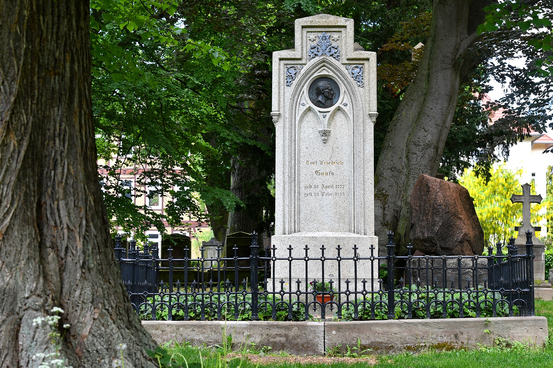 Albani-Friedhof: Gauß Grab