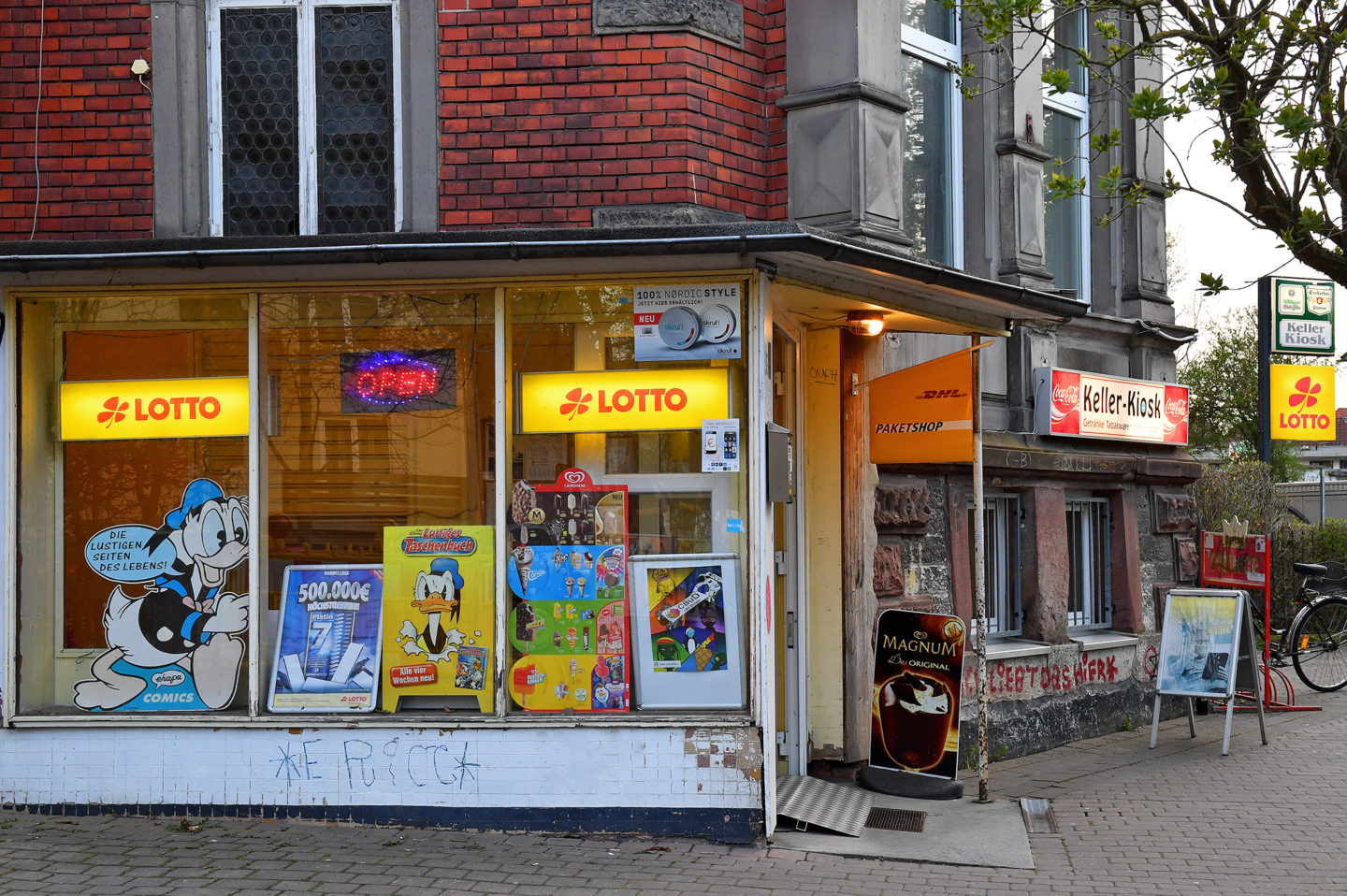 Laden und Paket-Shop: der Keller-Kiosk im Rosdorfer Weg.